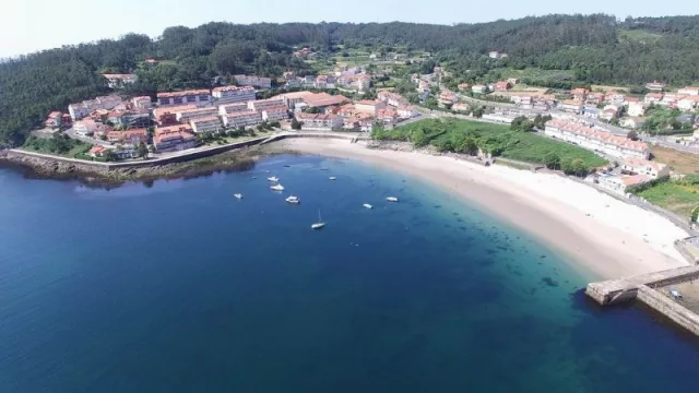 El TSXG valida un voto en las municipales de Corcubión en el que se rodeó la lista de candidatos con un círculo