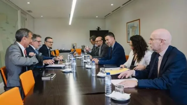 El ministro de Industria se reunió con Altri para discutir ajustes al proyecto en Palas, Lugo (con el objetivo de asegurar la obtención de fondos europeos)