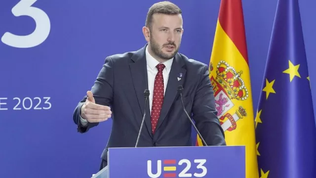 Bruselas rechaza la creación de un fondo para financiar buques (y exhorta al sector a emprender la transición energética)