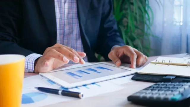 El salario promedio en Galicia es un 25,3% inferior al de la Unión Europea (unos 630 euros mensuales y 7.556 euros anuales menos)