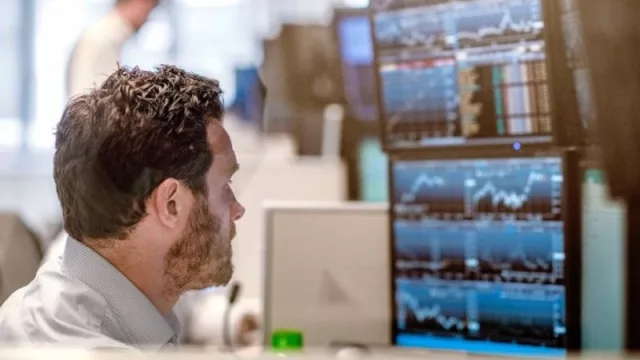 El fondo Millenium Management se lanza a vender en corto las acciones de América Móvil