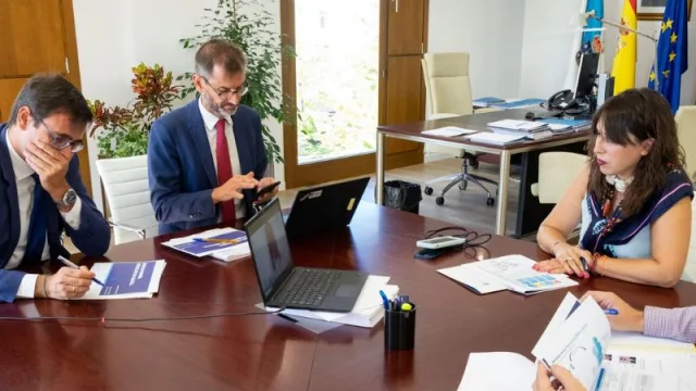 Lorenzana conoce los proyectos energéticos que Engie prevé implementar en Galicia