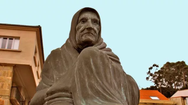 ¿Conocías este símbolo de la Ría de Muros Noia? La estatua que hoy en día se puede ver en Muros y que tiene más de una historia que contar