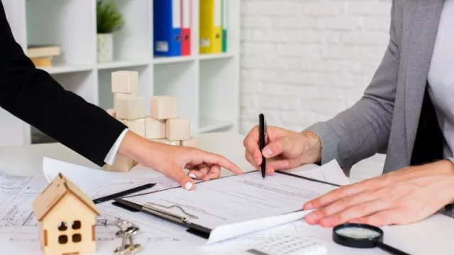 ¿Legal o ilegal? Los caseros necesitan el consentimiento expreso del inquilino interesado en alquilar para acceder a sus movimientos bancarios