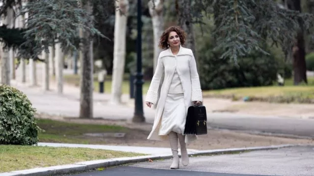 Montero mantiene a Carlos Moreno Medina como director de Gabinete