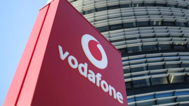 Vodafone presenta una nueva oferta comercial de móvil, fibra y centralita para pymes (Vodafone Red Infinity Pro)
