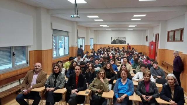 Una veintena de centros participan en el programa Edureferentes de la Xunta y Ejecutivas de Galicia