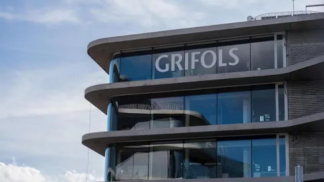 Grifols nombra presidente de Biopharma a Roland Wandeler y jefe de recursos humanos a Camille Alpi