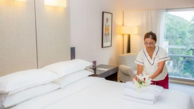 El empleo femenino en máximos históricos: el pasado mes cerró con 9.736.356 mujeres afiliadas a la Seguridad Social (un 3,1% más que hace un año)