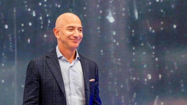 Jeff Bezos vende otro paquete de 12 millones de acciones de Amazon por más de 2.000 millones de dólares