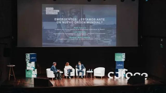 La deuda pública, el desempleo juvenil, la baja productividad o la falta de inversión en innovación, algunos retos de la economía española para 2024