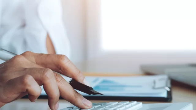 Cómo pedir la excepción del pago del IVA en España a partir del 2025