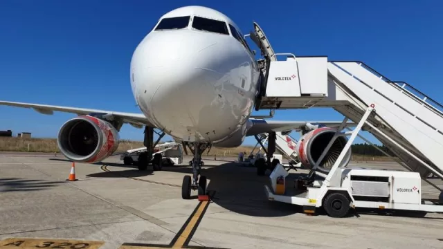 Volotea gana un concurso en Asturias y continúa operando las rutas a Alicante, Málaga, Sevilla y Valencia