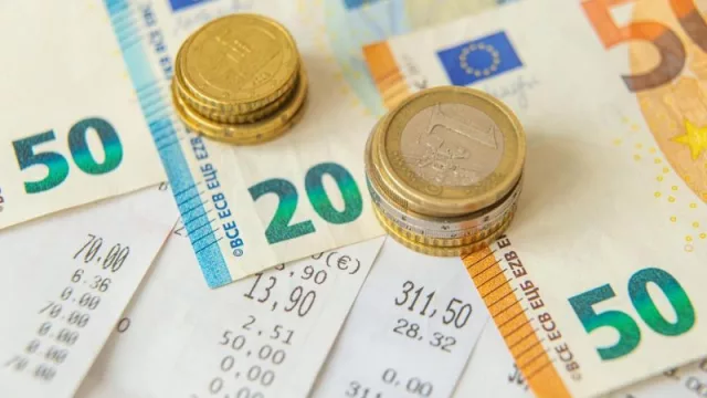 Cinco consejos para ahorrar y afrontar mejor la cuesta de septiembre (alrededor del 12% de los españoles ha pedido un préstamo para pagar sus vacaciones)