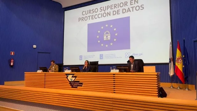 La Xunta apuesta por la formación de los empleados públicos en materia de protección de datos para garantizar una administración más segura