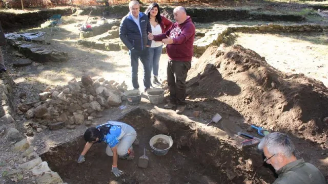 La Xunta continúa con el plan de intervenciones arqueológicas con actuaciones en el Castro de Cameixa
