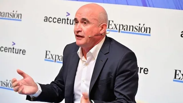 Finetwork comunica la salida de su CEO Óscar Vilda