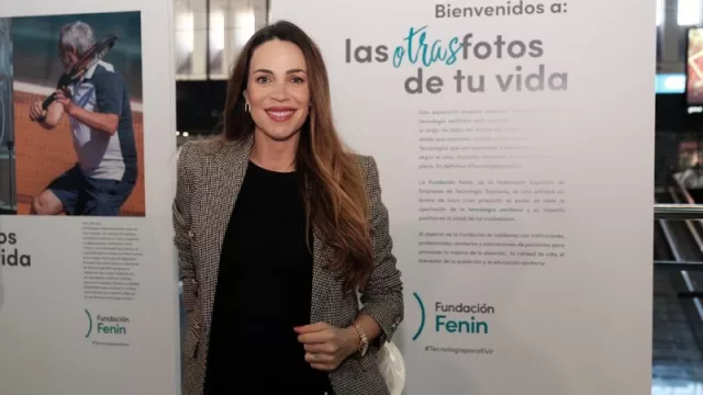 “Las otras fotos de tu vida”, una exposición itinerante con historias personales que muestran el valor de la tecnología sanitaria para la sociedad