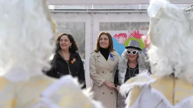 Ángeles Vázquez anima a la ciudadanía a elaborar sus propios disfraces para reducir la generación de residuos y disfrutar de un carnaval sostenible