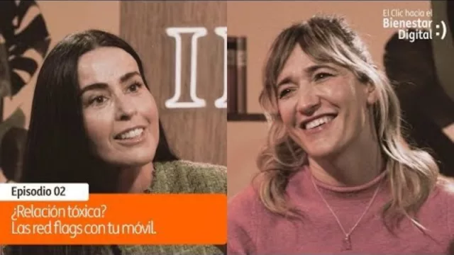 ¿Tienes una relación tóxica con tu móvil? Estas son las red flags según la experta Laura Cano Cuesta