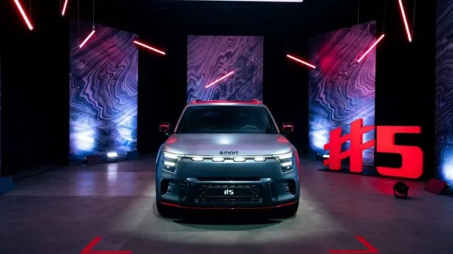 Hecho para destacar: llega el smart #5 BRABUS