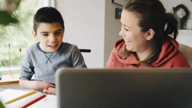 El 72,5% de las familias con hijos/as con discapacidad se sienten solas y desbordadas a la hora de afrontar el diagnóstico