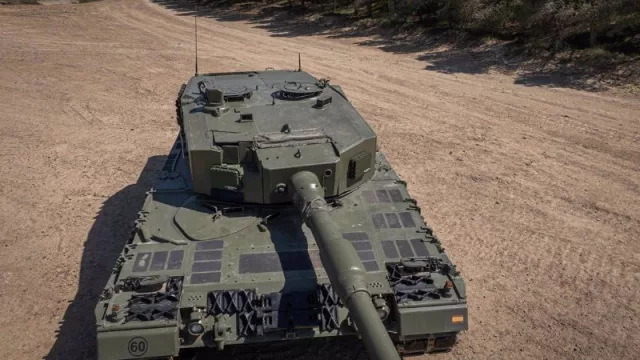 Indra demuestra la eficacia de su radar Nemus para proteger a tanques Leopard contra drones y proyectiles