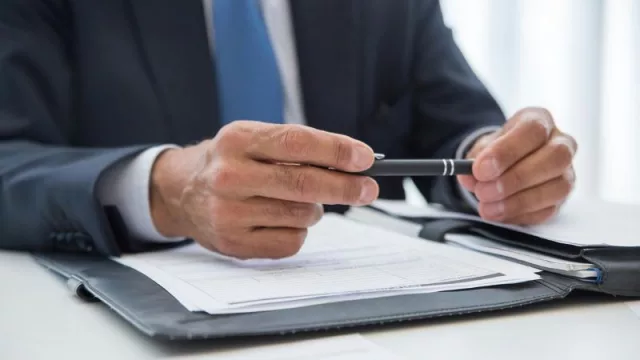 Abencys perfila los sectores más vulnerables en 2025 ante el actual escenario económico y comercial global