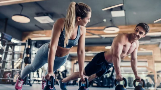 El 63% de personas infieles españolas cuida más su aspecto físico desde que tiene amante