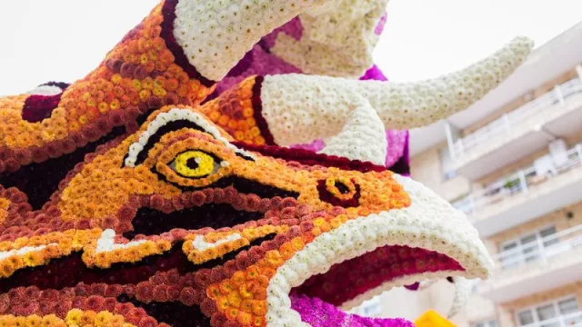 ¿Dónde se celebran las mejores fiestas de pueblo en España? Civitatis te presenta las verbenas de pueblo más famosas de España