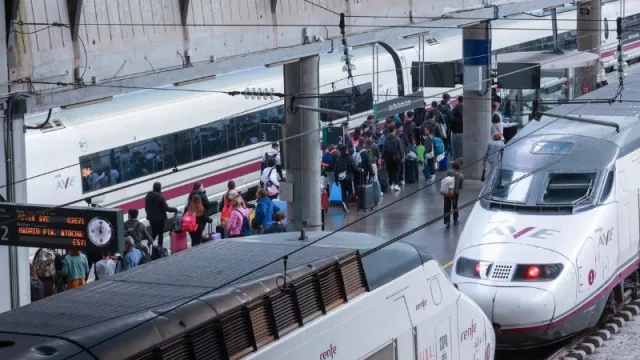 Retrasos de hasta 3 horas en la alta velocidad entre Madrid y Andalucía por una avería de un tren
