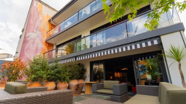 Glam Taoo abre sus puertas con un concepto rompedor que transforma cada estancia en una experiencia única