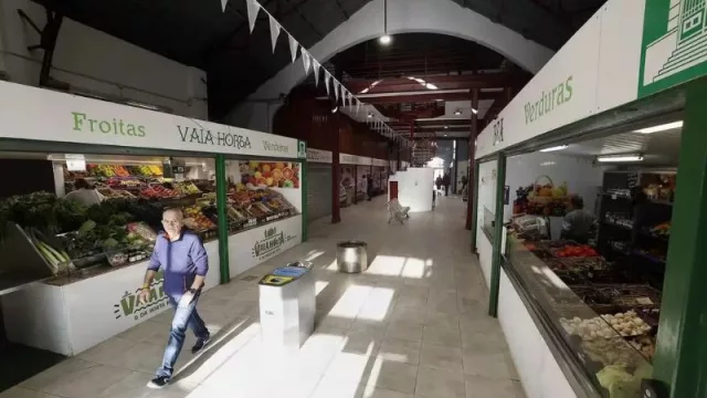 Medio Rural promociona los productos agroalimentarios con sello de calidad diferenciada con mercados en Viveiro y Ribadeo