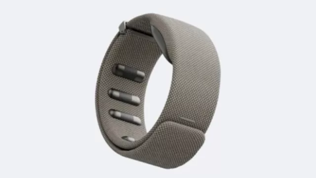 Meta presenta sus gafas inteligentes con pantalla y la pulsera con sensores que permite controlarlas desde la muñeca