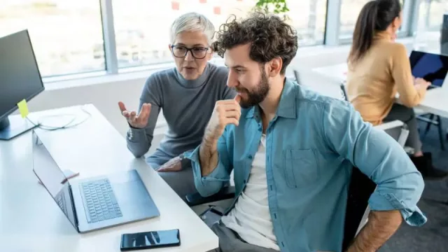 Los CEOs buscan “DOERS”: los profesionales que convierten la estrategia en resultados inmediatos