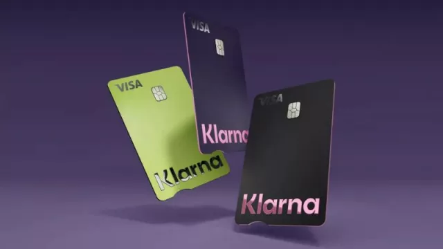 Klarna lanza su tarjeta de débito y desbloquea el pago en 3 sin intereses en cualquier compra