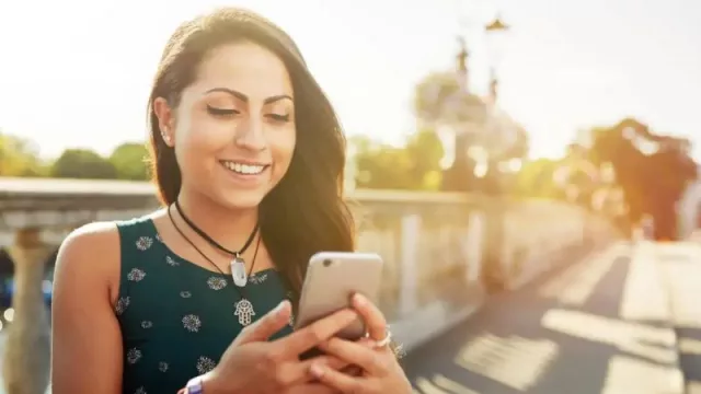 Telefónica y OpenAI se alían para que todos los clientes de Movistar tengan acceso a ChatGPT Plus