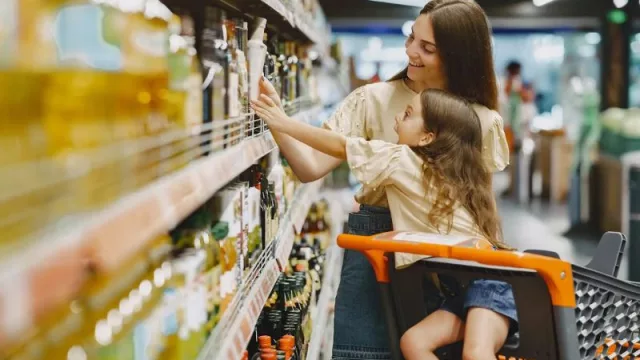 Más del 53% de las mujeres se identifica ya como la principal proveedora de ingresos en su hogar