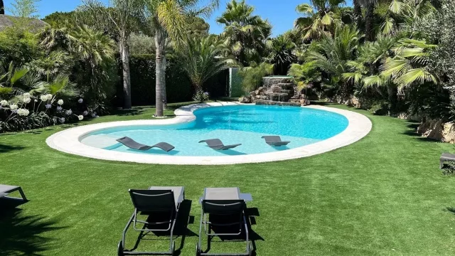 Cocopool levanta 435.000 euros para liderar el alquiler de piscinas privadas en España