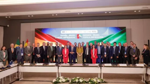 Lula da Silva tiende puentes con el empresariado español para potenciar la economía de Brasil