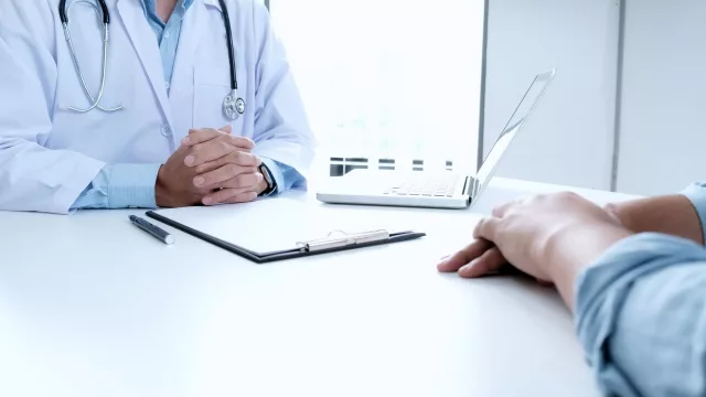 Sanidad fija las reglas para usar IA en consulta: apoyo clínico sí, pero nunca sustituto del médico
