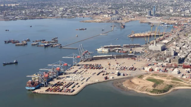 ¿Una nueva puerta al mundo? Paraguay vuelve a mirar a Uruguay para mover sus cargas