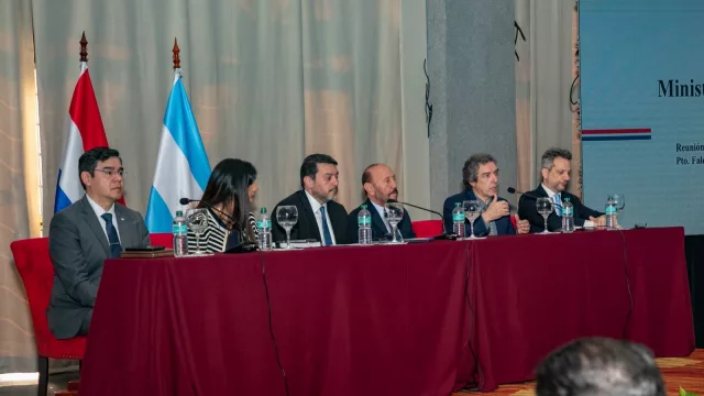 Reactivan comités fronterizos con Argentina y ubican a la economía como tema central