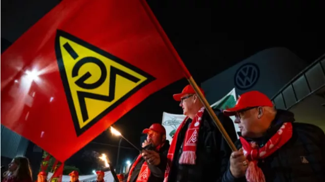 El sindicato IG Metall amenaza con convocar huelgas en Volkswagen en Alemania a partir de enero